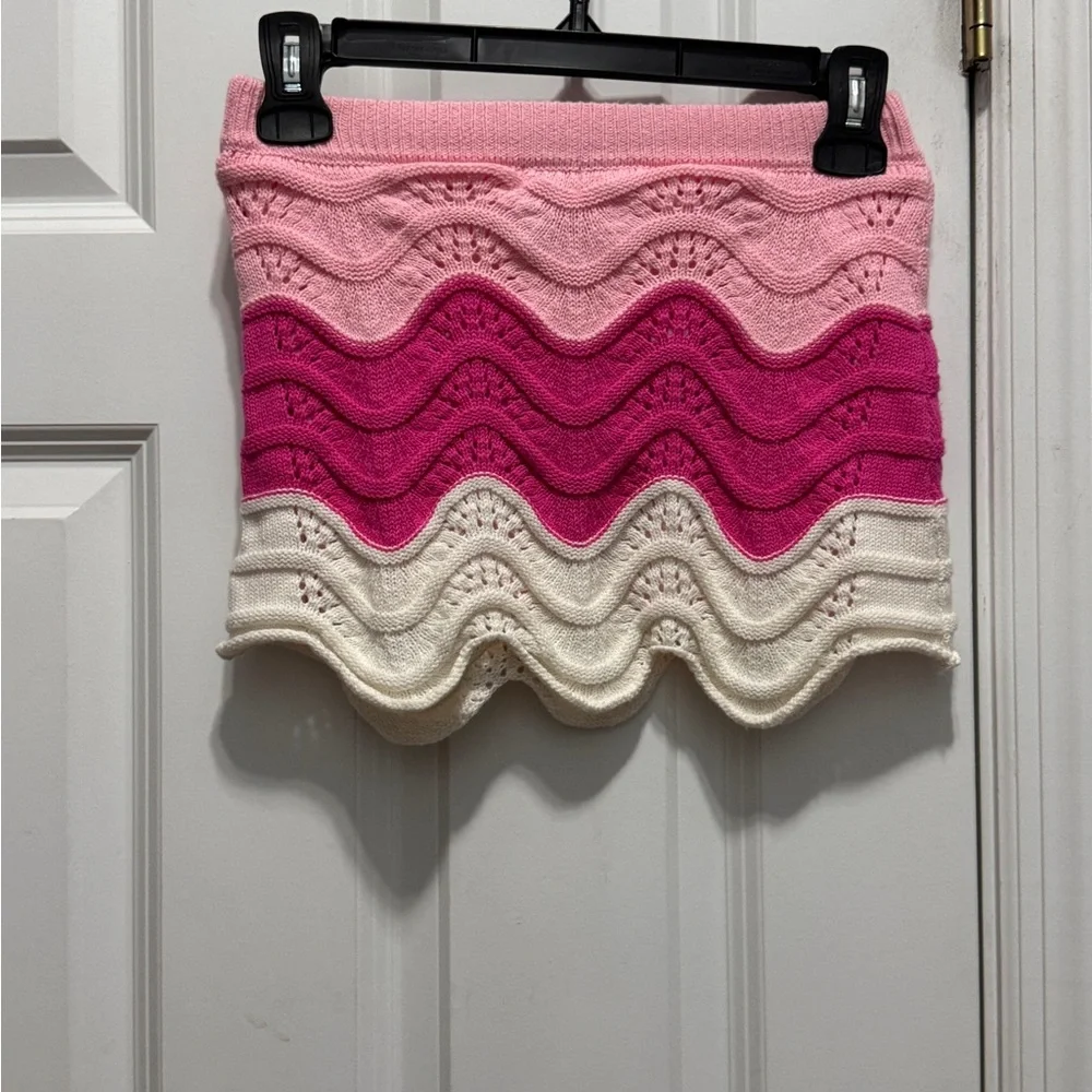 River Island Pink white Mini wave Skirt with Ruffled Style size 6 years